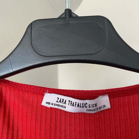 Zara red ribbed midi fitted dress - Picture 5 of 6